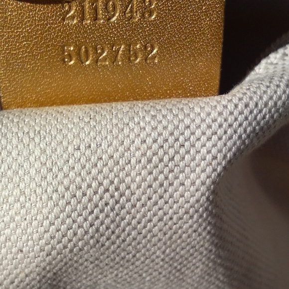 Gucci Large GG Monogram Gold Trim Sukey - Picture 13 of 15